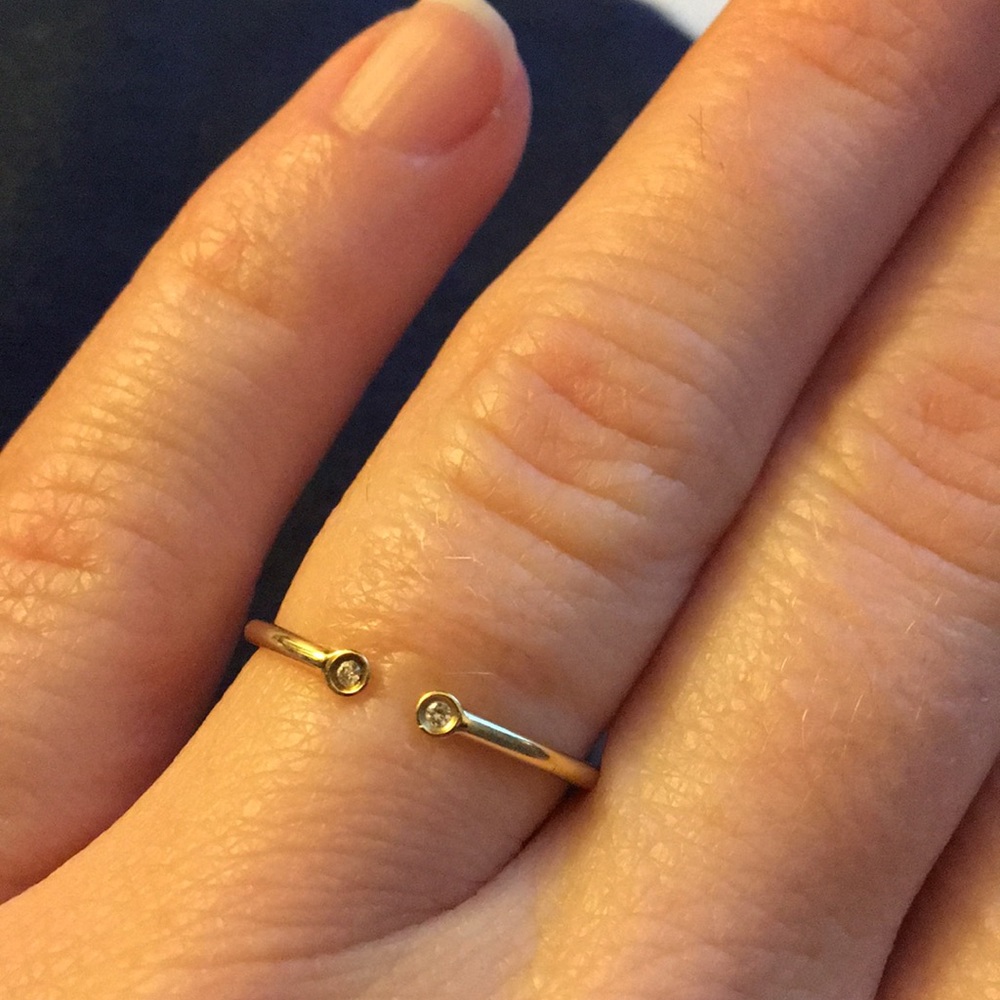Genuine Ariel Gordon 14k gold dual diamond ring
